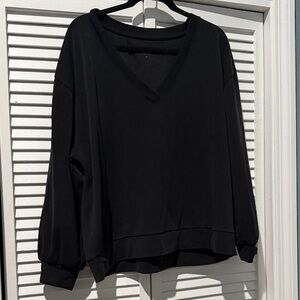 Athleta Black V-Neck Long Sleeve Pullover